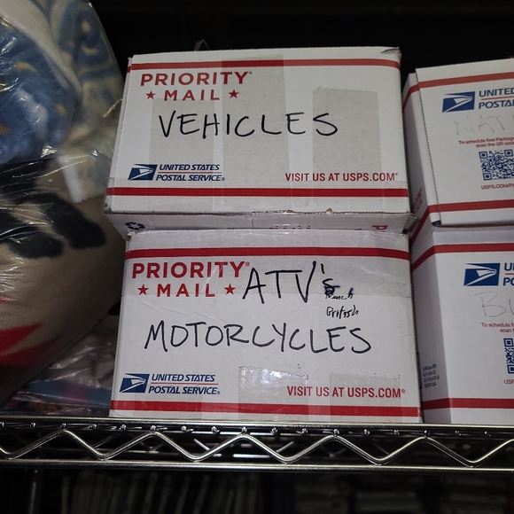 Fleece and Cotton Fabric Bulk - Picture 3 of 16